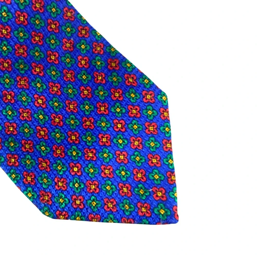 Bill Blass Mens Silk‎ Tie Blue Red Green Floral Medallion Made in USA 56x4